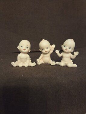 Vintage Small Bisque Kewpie Dolls Figurines 2.5” Mischievous  Set